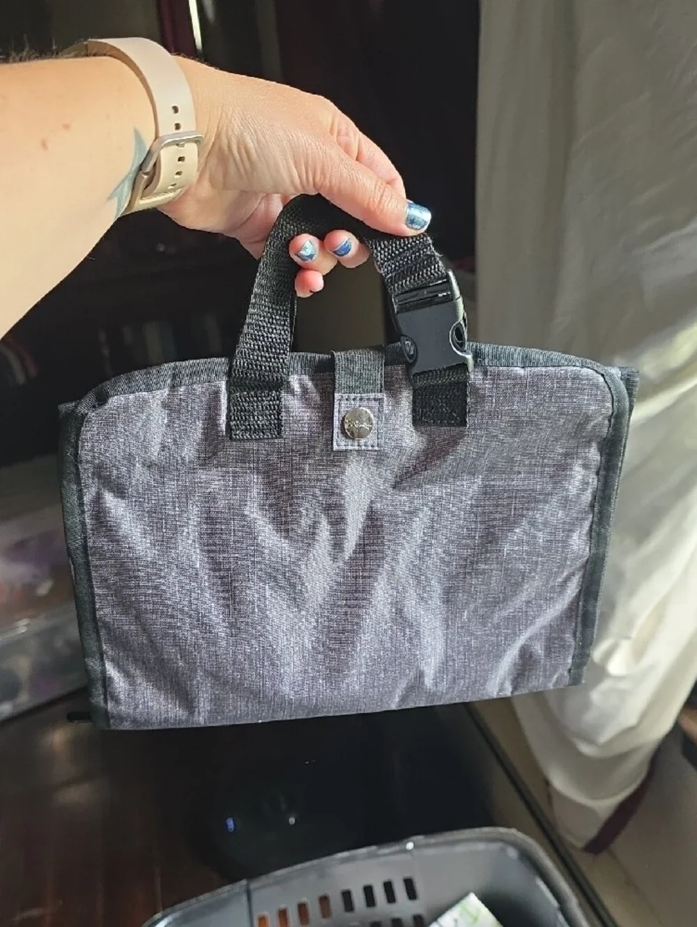 Thirty-One Travel Hanging Organizer Toiletry Bag